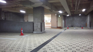新宿文化センター 駐車場
