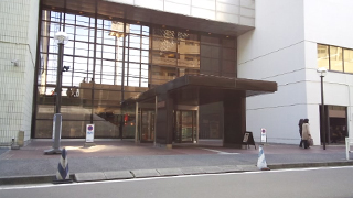 神奈川県民ホール 南口玄関