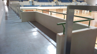 神戸市立中央体育館 競技場車椅子席