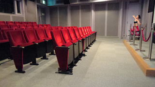 宝塚市立手塚治虫記念館 アトムビジョン映像ホール