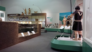安土城考古博物館 展示室