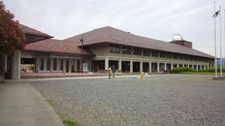 長野市立博物館 外観