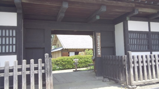 須坂市歴史的建物園 長屋門