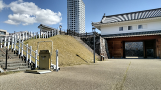 山手御門 外観